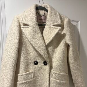 BCBGMaxAzria Women's Cream Teddy Jacket